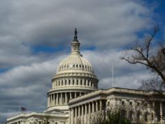 Демократы США предложили предоставить Украине 15 млрд долларов в виде прямых займов