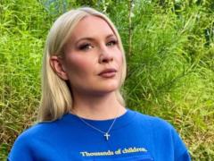  Умер трусом, а мог бы героем : дочь Келлога оказалась в центре скандала из-за комментария о смерти экс-военного