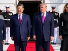 США и Китай теперь союзники? Трамп принимает Си Цзиньпина в Белом доме.
