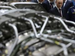 Российская оборонная промышленность замедляет рост