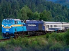 В Украине массово задерживаются поезда, некоторые — более чем на 12 часов