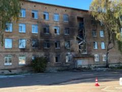 Війна, день 1682. рф атакувала школу та Південний міст у Києві, Зінченка засудили до довічного за вбивство Фаріон