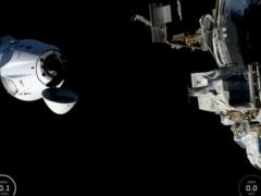 Новый экипаж SpaceX установил рекорд по длительности полета к МКС