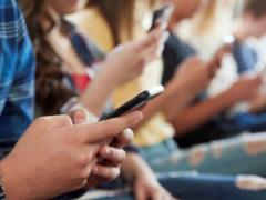 Греция планирует запретить соцсети для детей раньше Брюсселя