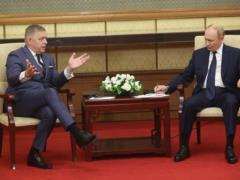 Фицо обвинили в  сотрудничестве с Кремлем 
