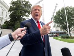 Трамп рассматривает возможность нанесения ударов по хуситам после новой атаки на аэропорт Эр-Рияда