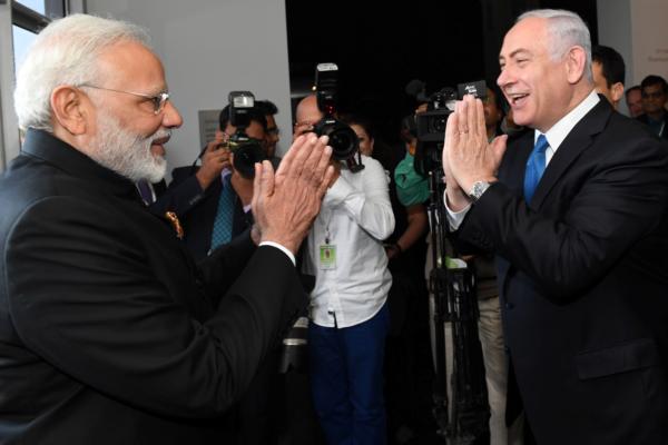 Премьер-министр Индии  посетил музей Израиля