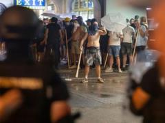 Сербия: митинги превращаются в уличные бои