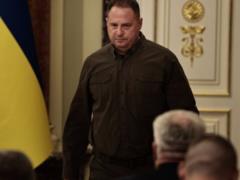 Війна, день 1374. Єрмак звільнений з посади голови Офісу Президента на тлі обшуків від НАБУ