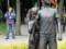  Separate to understand difficult : in social networks they laughed at the ridiculous monument in Donetsk