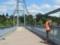 С подвесного моста в Житомире прыгнул 18-летний парень