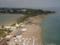 Путин, введи туристов! В сети показали  переполненные  пляжи Крыма: видео с дрона