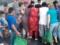 "Buckles" can not stand! Residents of Samara staged a crush in the fight for burgers from trash