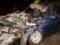 В Киеве ВАЗ врезался в грузовик коммунальщиков