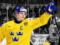 Шведский хоккеист расстроился поражением и выбросил медаль чемпионата мира-2018