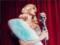 Seductive Paris Hilton in a radiant dress struck the image of Marilyn Monroe