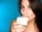 Чим молоко загрожує вашій красі: думка лікаря-косметолога
