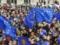 The population of the European Union has grown to almost 513 million people