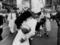В США в возрасте 95 лет скончался моряк со знаменитого снимка  Поцелуй 