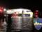 В США пассажирский Boeing 737 упал в реку при посадке