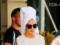Ненакрашенная Дженнифер Лопес с полотенцем на голове появилась на публике