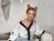 Грайлива Лідія Таран в білій сукні в горох захопила знімком в стилі пін-ап
