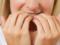 От отравлений до бородавок на губах: чем грозит привычка грызть ногти