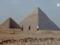 Забег сквозь историю: 4000 участников соревновались среди египетских пирамид