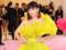 Фанат забрался в дом певицы Charli XCX и обнажился
