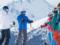 Австрия открывает горнолыжные курорты и сажает туристов на карантин