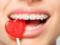7 привычных продуктов, которые вредят нашим зубам