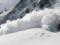 В Карпатах сохраняется угроза схода снежных лавин
