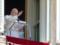 В Риме прооперировали папу Франциска