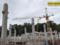 Строители собирают каркас и заливают монолитные стены будущего харьковского онкоцентра