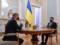 Зеленский и Шольц обсудили закупку Киевом вооружения и военной техники через Агентство НАТО