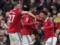Manchester United score a resounding victory and close to the leaders of the Premier League