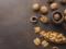 Обнаружение токсинов в экспортируемых орехах: что будет с партией и можно ли распознать опасный продукт