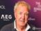 У бывшего ведущего Top Gear диагностировали рак: Джереми Кларксон в слезах показал фото из больницы и озвучил шансы на выздоровл