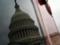 Споры из-за тарифных полномочий Трампа поставили под угрозу соглашение об «адских санкциях» против РФ — NYT
